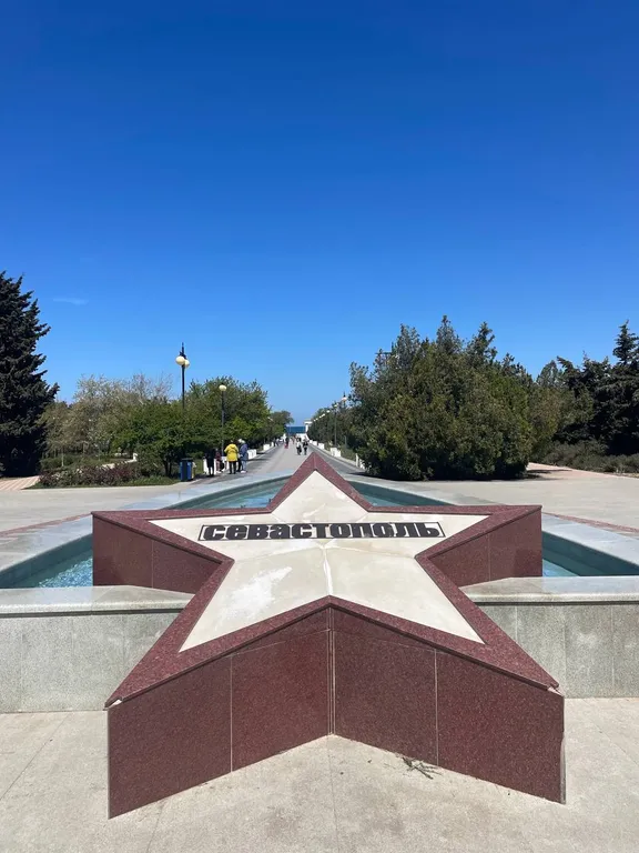 2-комнатная квартира около Парка Победы