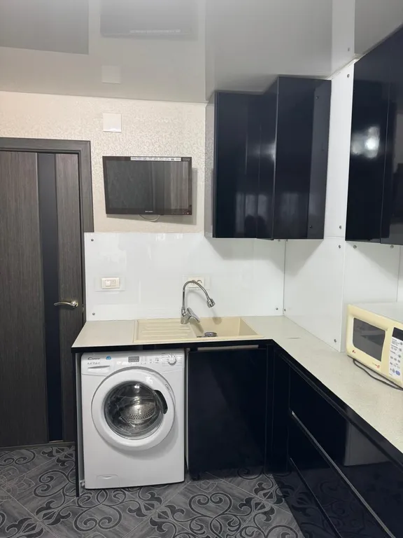 Квартира в центре города, напротив ЖД вокзала, рядом Цирк