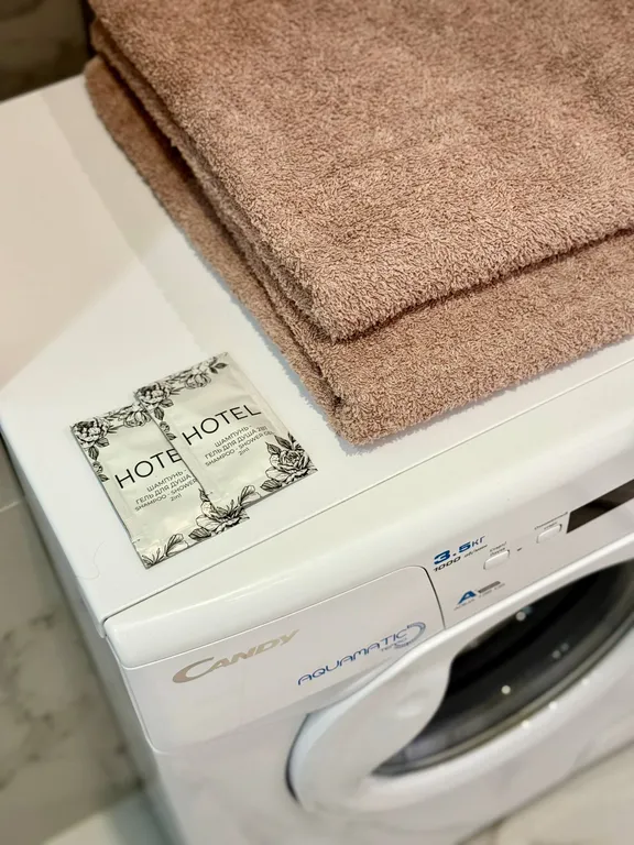 Евродвушка в центре города с красивом видом из окна