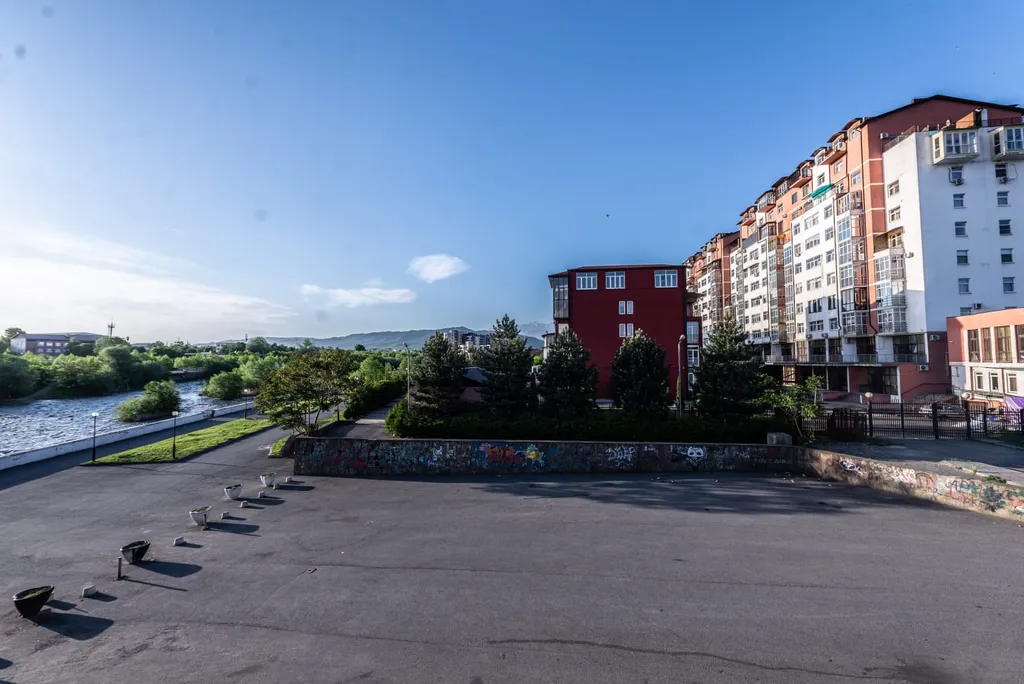 Квартира Лофт-апартаменты в элитном доме на набережной с двумя санузлами — Владикавказ