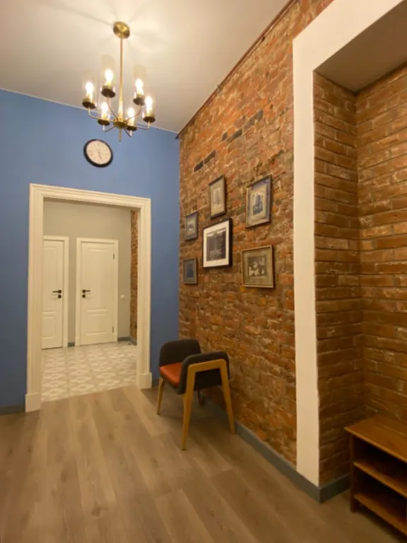 Квартира 4-комнатная Квартира — Санкт-Петербург