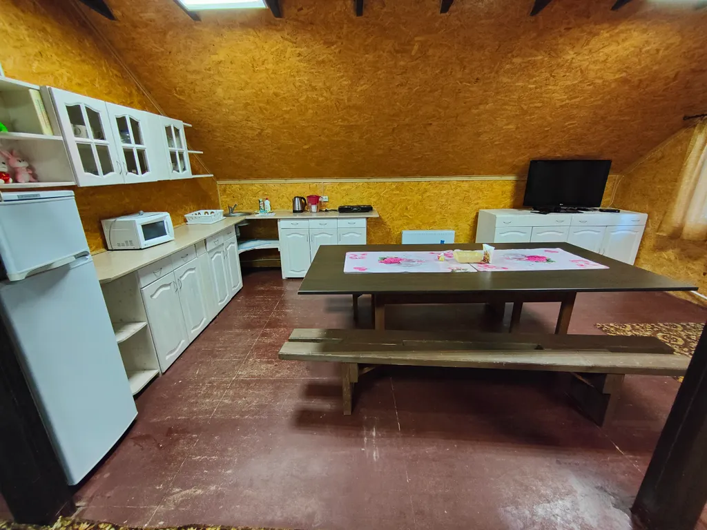 Уютный дом на берегу реки Чусовая