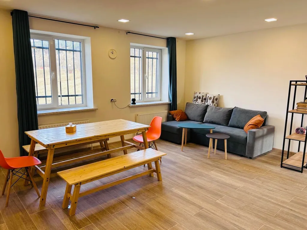 4-комнатный Дом