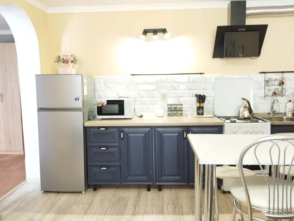 Дом около озера