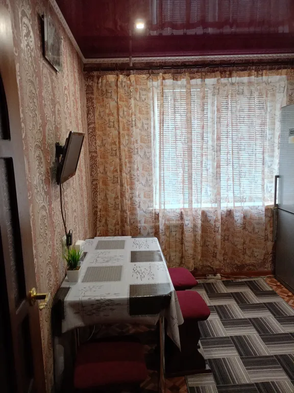 Трёхкомнатная квартира рядом с монастырём