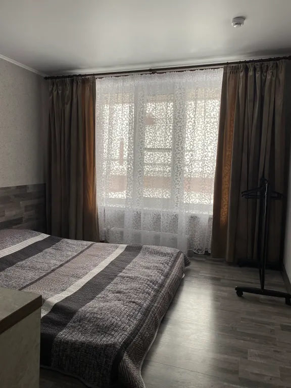 Апартаменты с видом в сторону озера