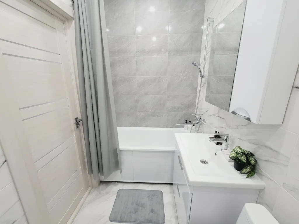 Светлая квартира для семьи и бизнес-путешественников