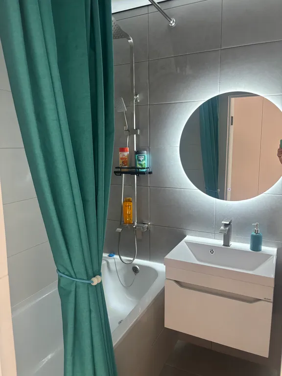 Абсолютно новая, шикарная квартира в центре города