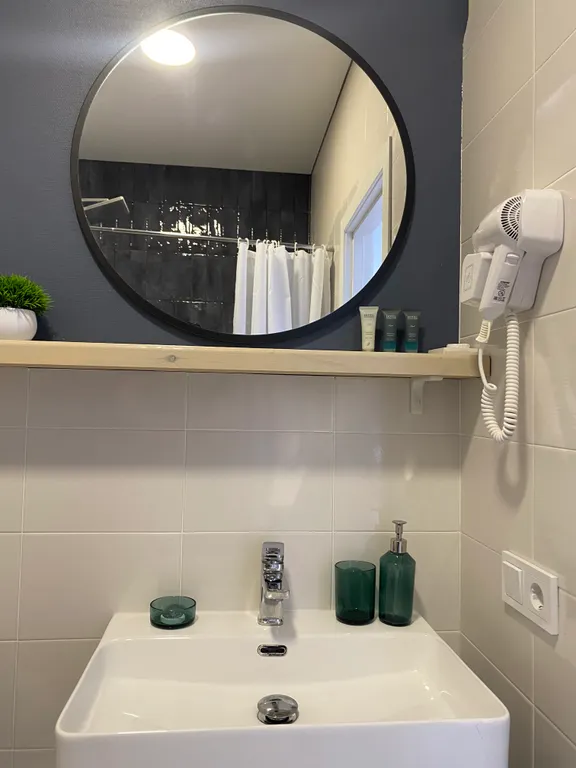 Квартира Квартира Уютные гостевые комнаты с выходом к бассейну — Севастополь