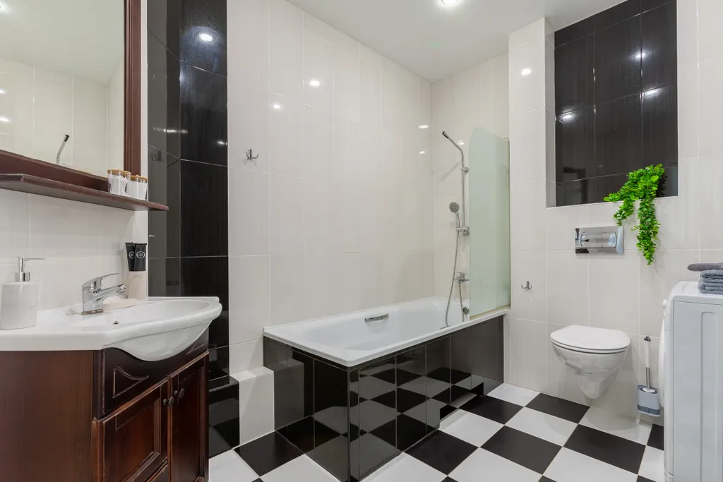 Большая студия около Железнодорожного вокзала в центре города