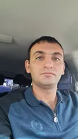 Левон Д
