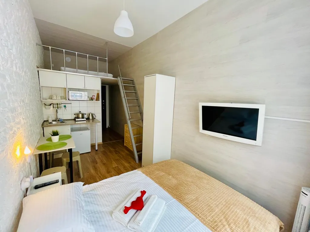 Квартира Квартира Двухуровневая ЕвроСтудия в центре с Парковкой — Санкт-Петербург