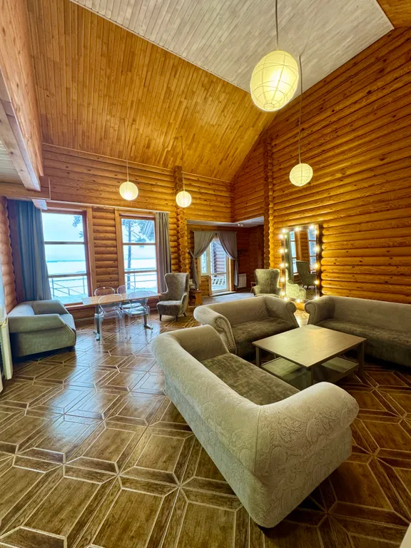 Дом Изумитель 1