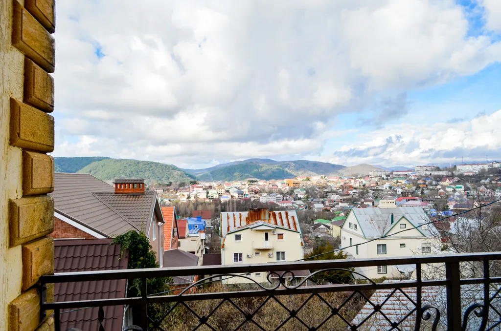 Апартаменты с балконом №10