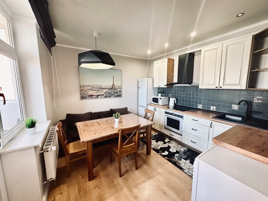 Квартира с видом на город