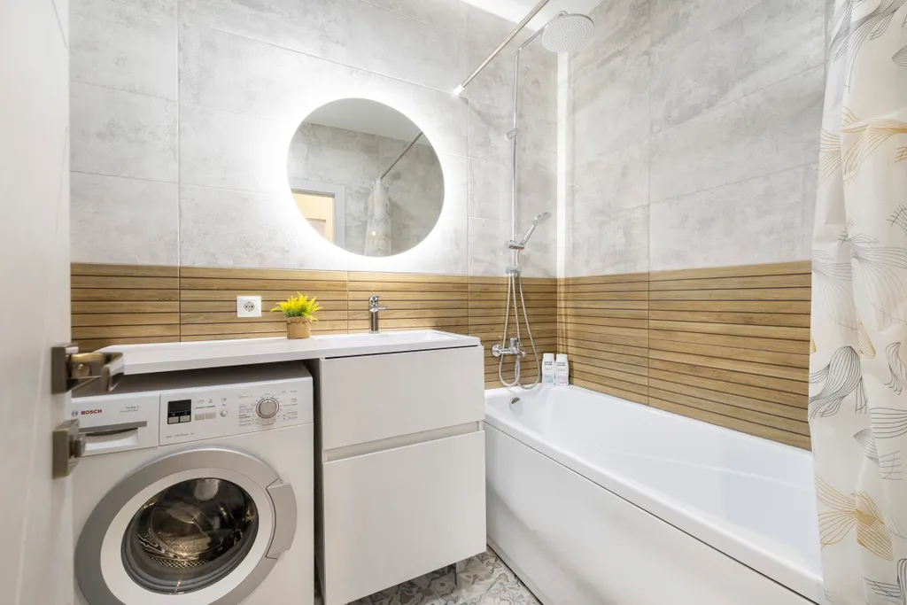 Студия с дизайнерским ремонтом