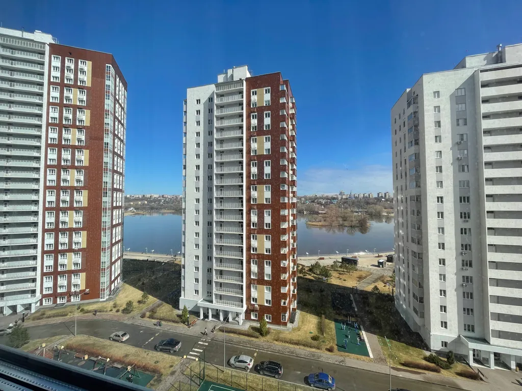 Студия с панорамными окнами на Свиягу