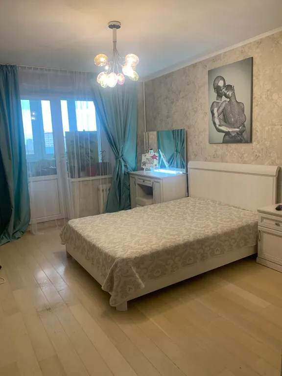 Квартира Трехкомнатная квартира в центре Парус — Калининград