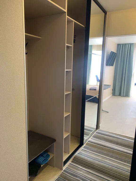 Студия в центре города с дизайнерским ремонтом