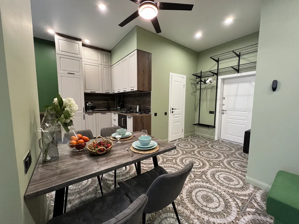 Квартира с террасой на первой береговой