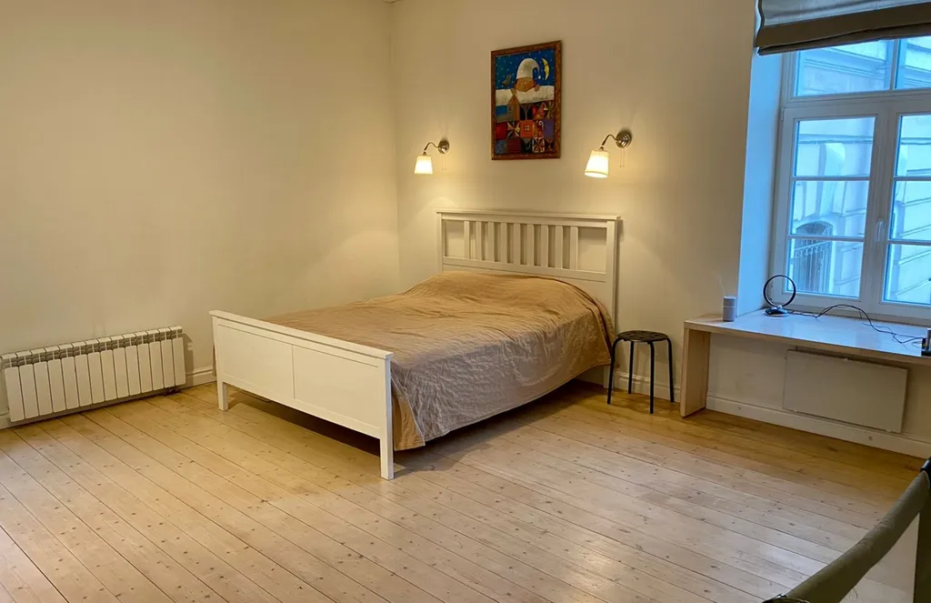 Большая квартира с видом на Неву