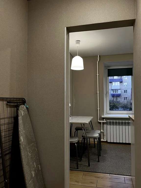 2-комнатная квартира с евроремонтом возле ГЛЦ Мраткино