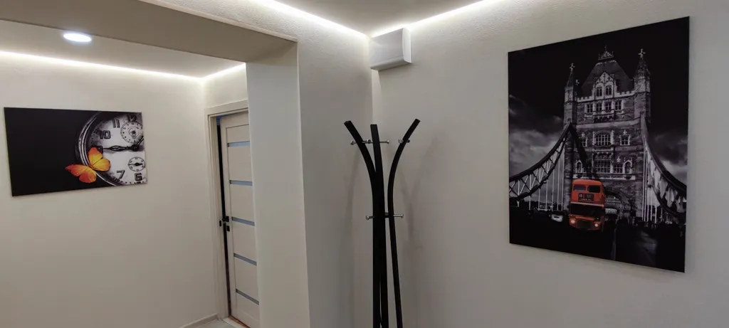 Светлая, просторная и уютная квартира в центре у метро