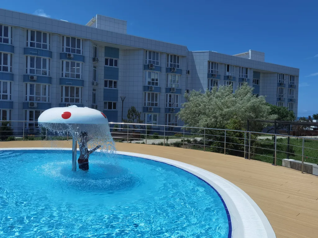 Квартира Уютные апартаменты у моря в закрытом комплексе Адмиральская лагуна — Севастополь