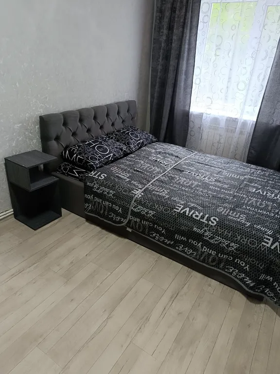 Квартира Двухкомнатная квартира в центре города — Джанкой