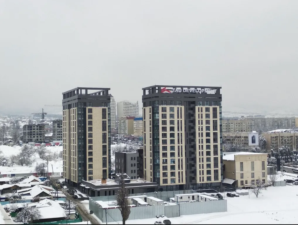 Жк «Браун» с видом на горы возле Мега Центра