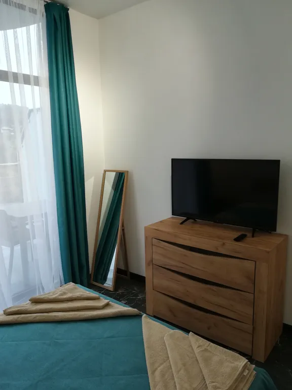 Квартира Квартира Cтудия в жилищном комплексес видом на горы и море — Алушта