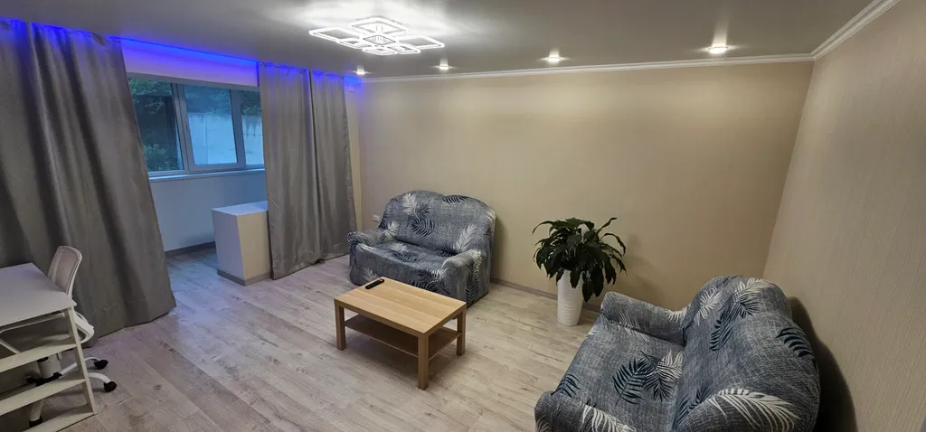 Двухкомнатная квартира в тихом дворе с новым ремонтом и техникой — аренда посуточно в Железноводск