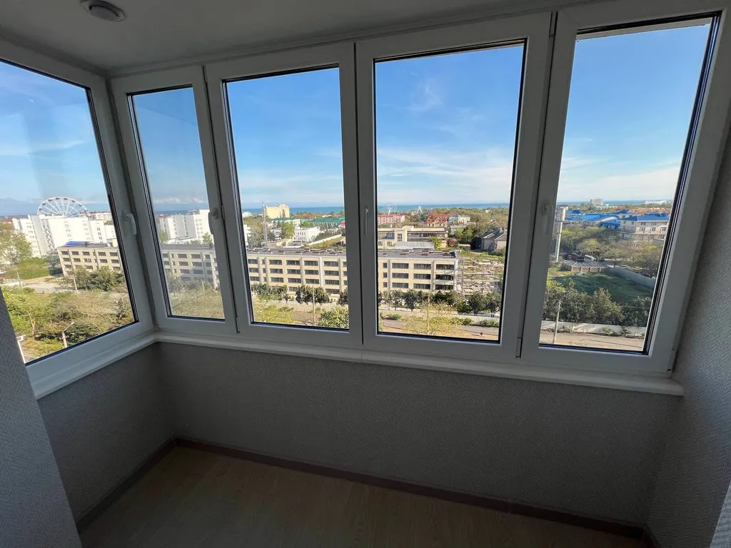 Двухкомнатная квартира с видом на море