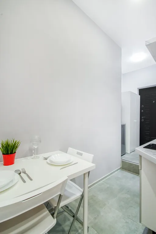 Квартира Квартира Небольшой апартамент у метро Рассказовка — Москва