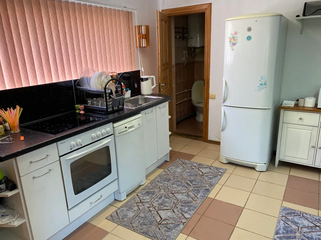 Домик у залива