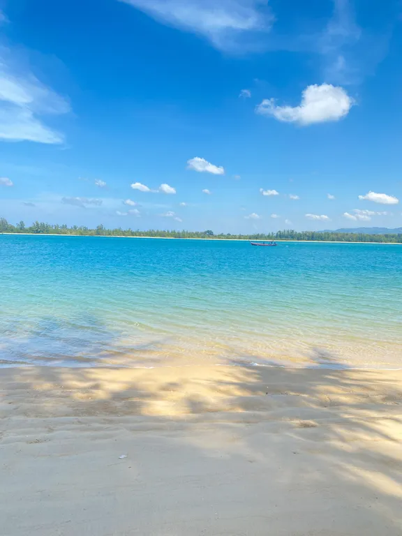 Тай Студия Кондотель777 рядом с самым длинным и чистым пляжем