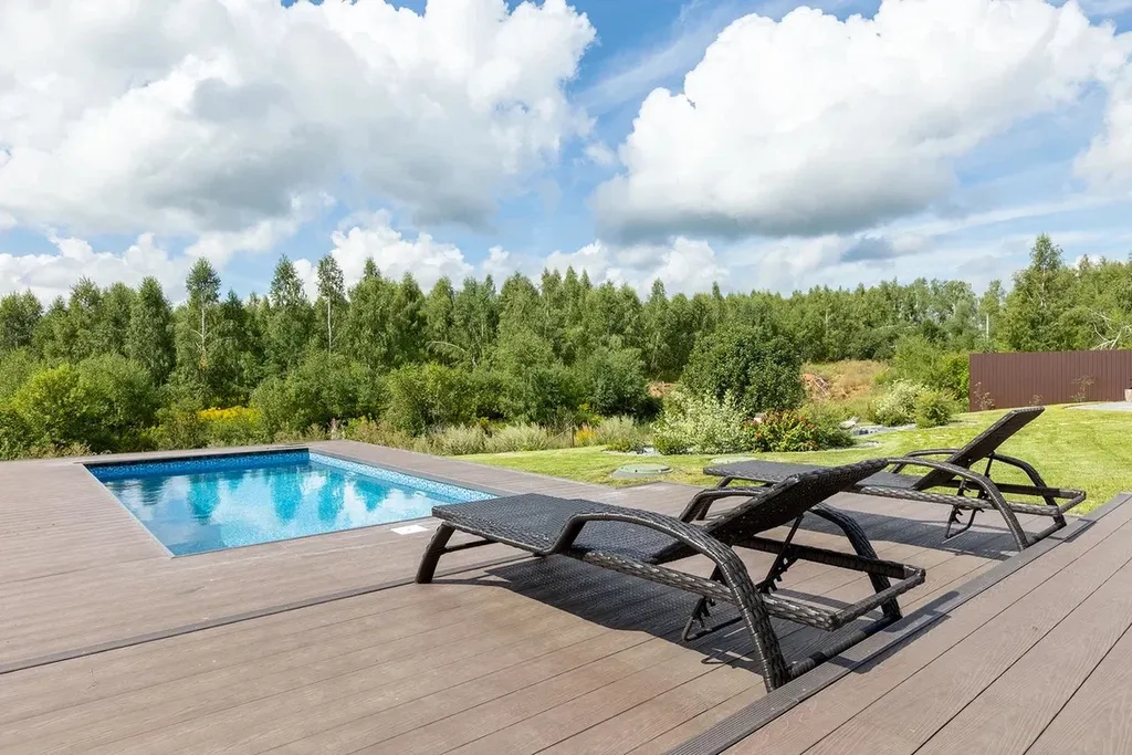 Коттедж с бассейном, баней и чаном