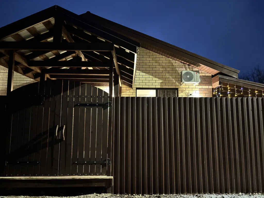 Загородный дом с баней и чаном