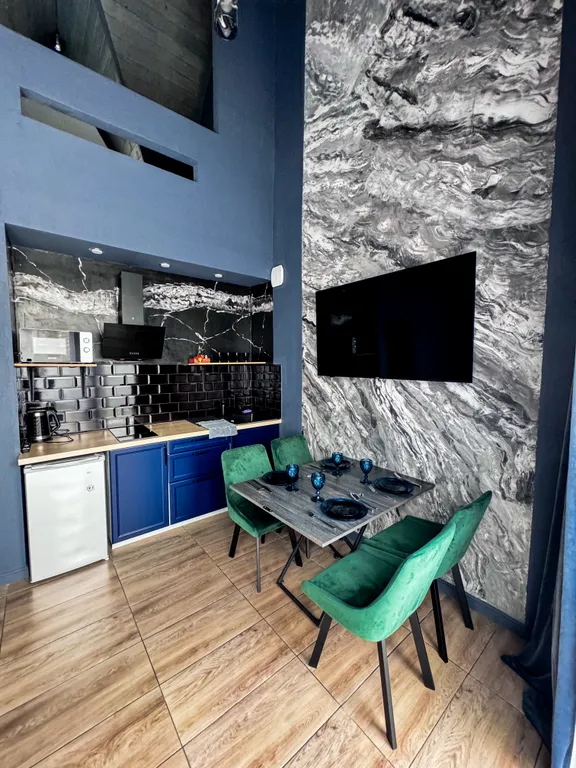 целый дом по цене двухместного номера. бесплатный трансфер до горы