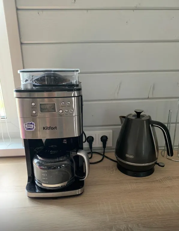 Уютный дом в скандинавском стиле с видом на озеро