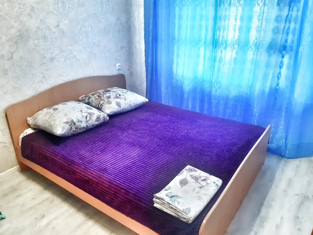 1-комнатная Квартира — аренда посуточно в Братск