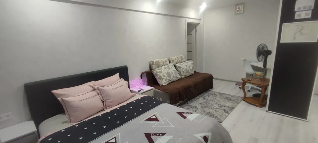 Шикарная двушка с евроремонтом в центре, экскурсионное сопровождение