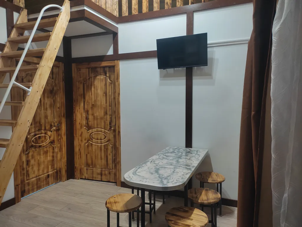 Дом отдыха на берегу озера