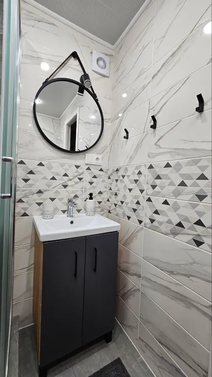 2-комнатная квартира с посудомойкой и бойлером