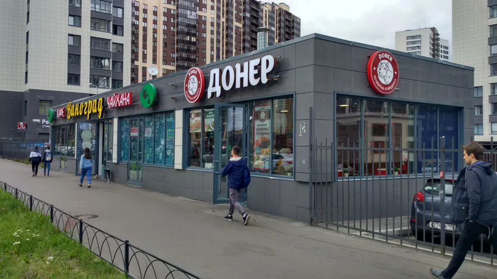 Уютная квартира, не студия, есть почти всё