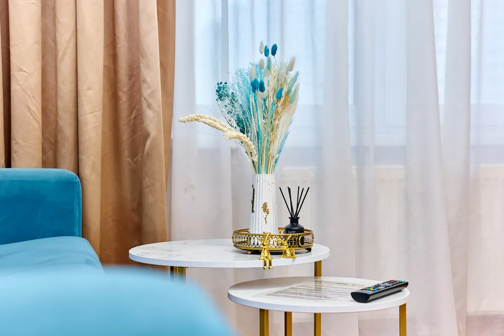 Уютная двухкомнатная квартира с отдельной кухней на 7 человек