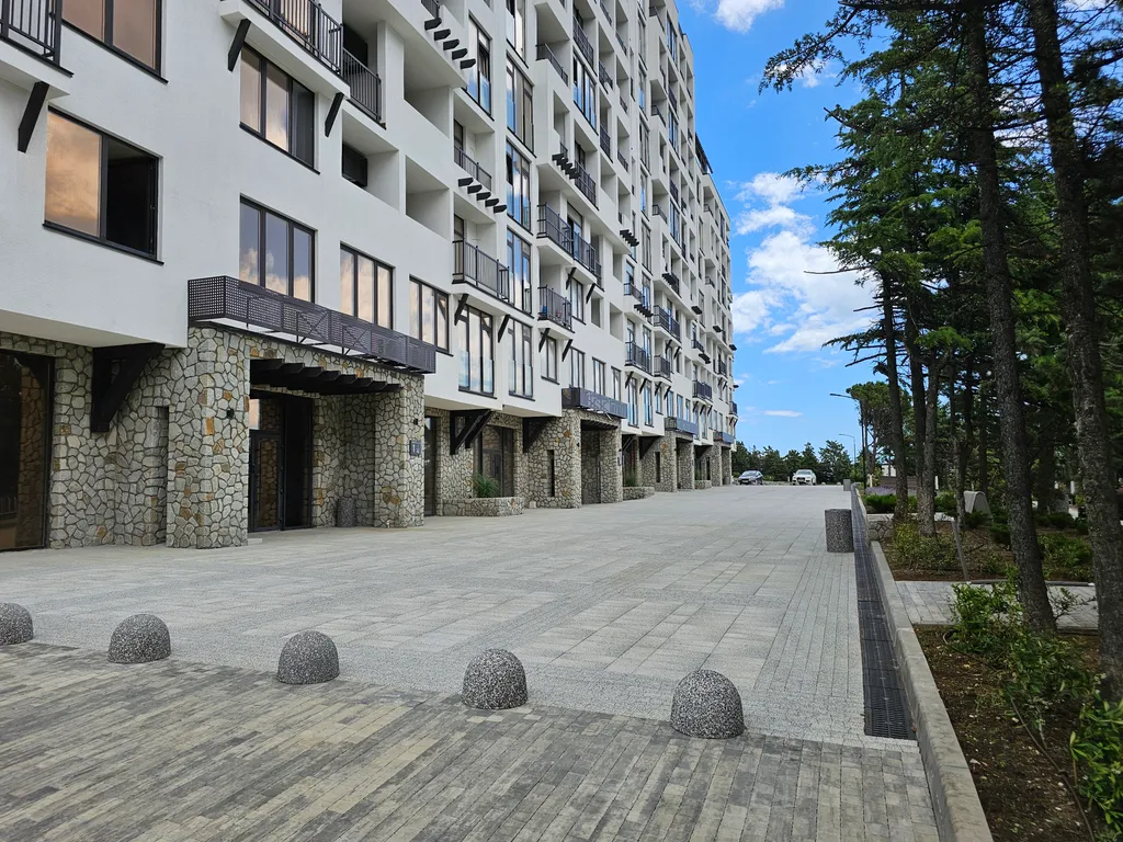 Квартира-студия в новым курортном комплексе лучистое