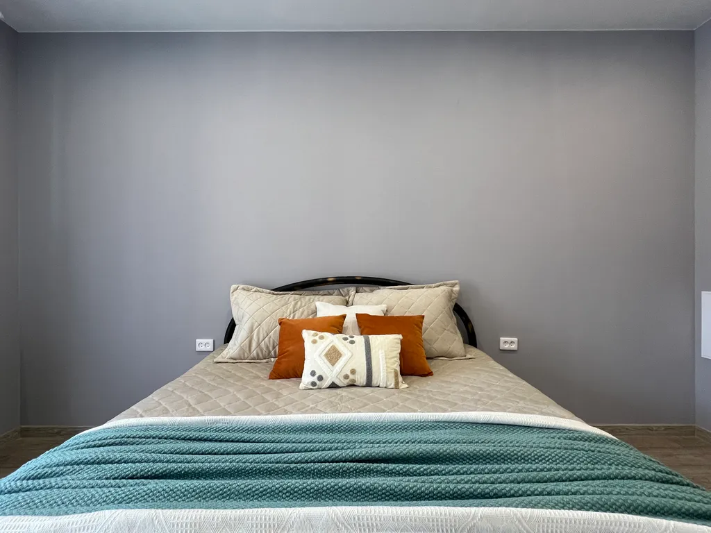 Просторная 1-к кв у ЖД вокзала. Не берем оплату за финальную уборку