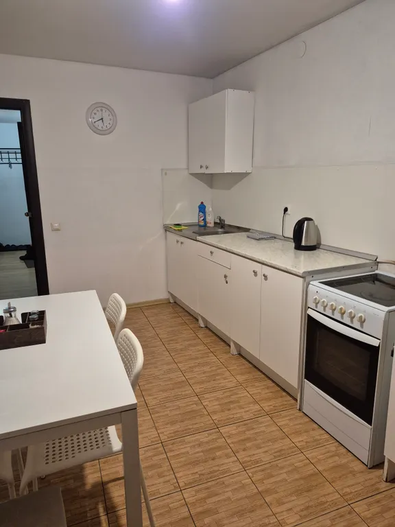 Большая  3-комнатная квартира при въезде в г Уфа со стороны аэропорта