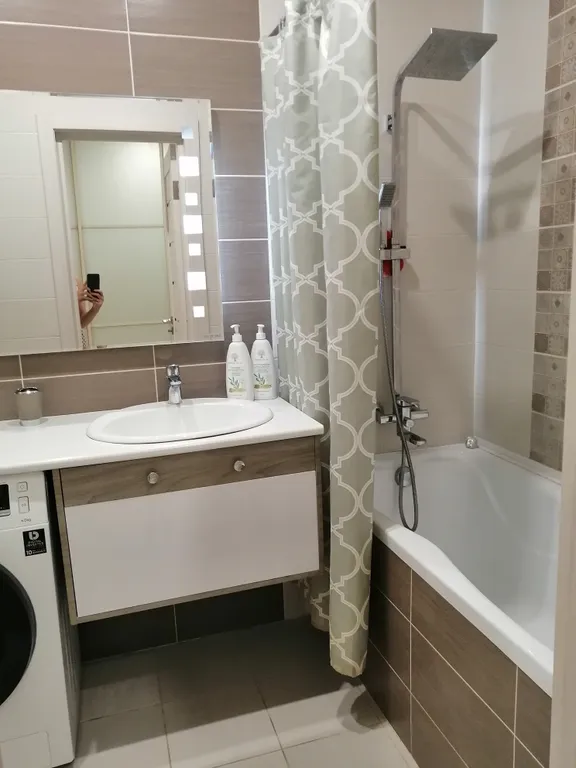 Комфортная евротрешка рядом с ТРЦ Галерея Чижова